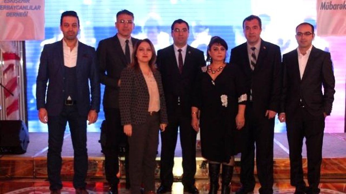 Eskişehir Azerbaycanlılar Derneği\'nden Darbe Girişimine Tepki