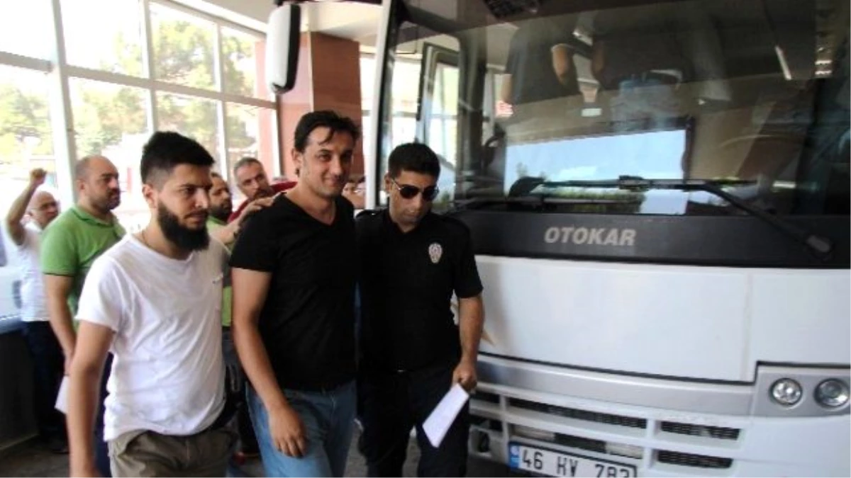 Kahramanmaraş\'ta 18 Hakim ve Savcı Gözaltına Alındı