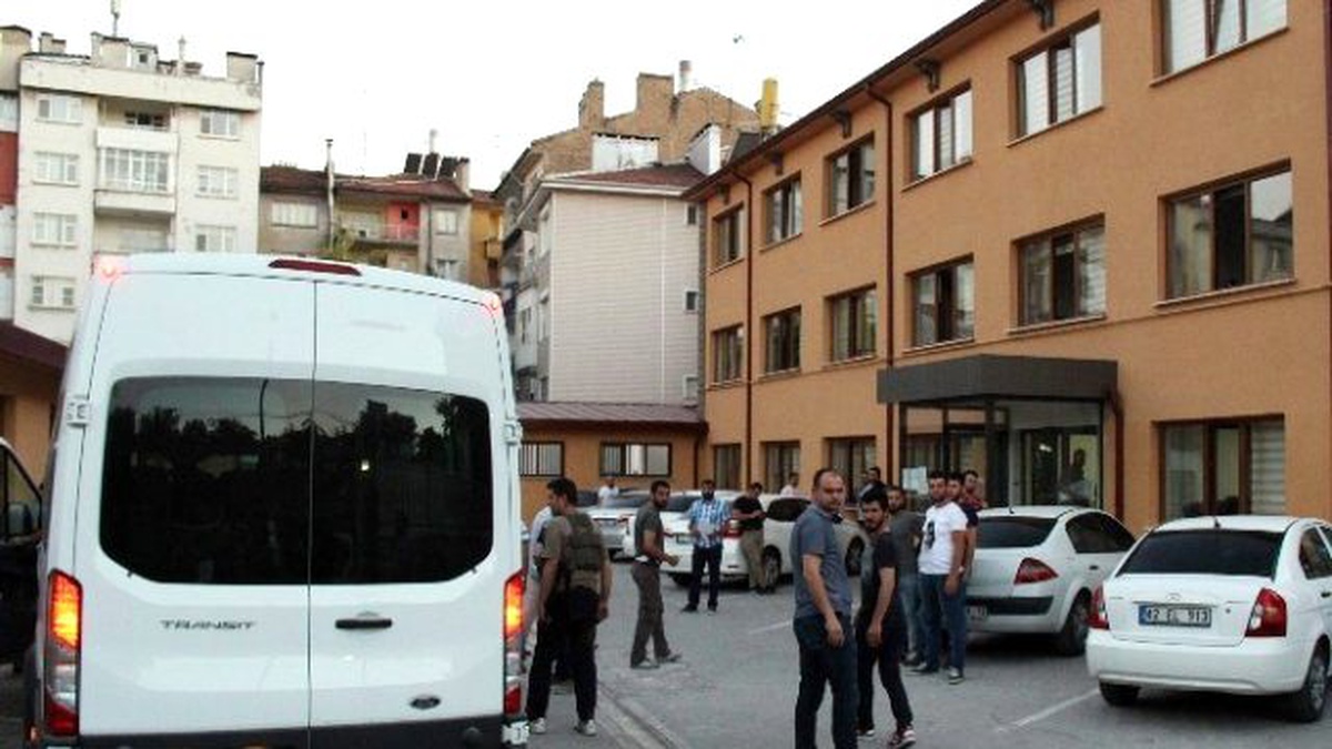 Konya 3. Ana Jet Üs Komutanlığı\'nda 6 Gözaltı