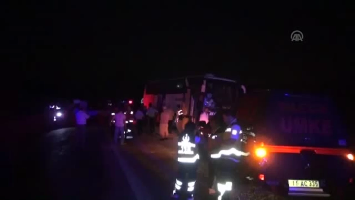 Trafik Kazası: 1 Ölü, 1 Yaralı