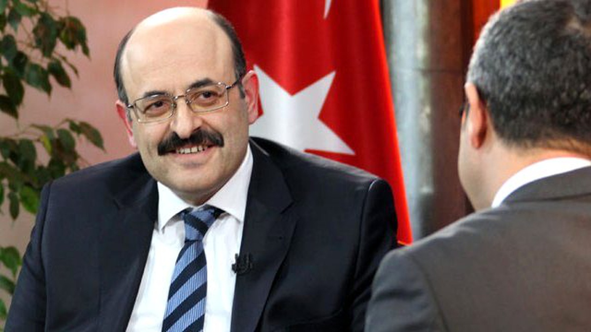 YÖK Başkanı Rektörleri Acil Toplantıya Çağırdı