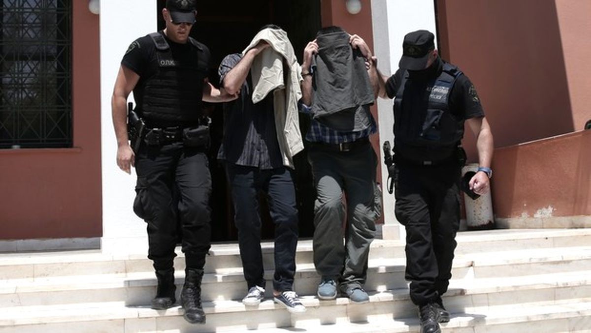 Yunanistan\'da Darbeci 8 Subayın Kaderi Kadın Hukukçuların Elinde