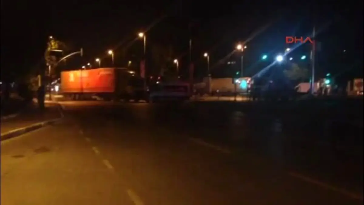 15 Temmuz Darbe Girişiminde Vatan Caddesi\'nde Yaşananlar -1