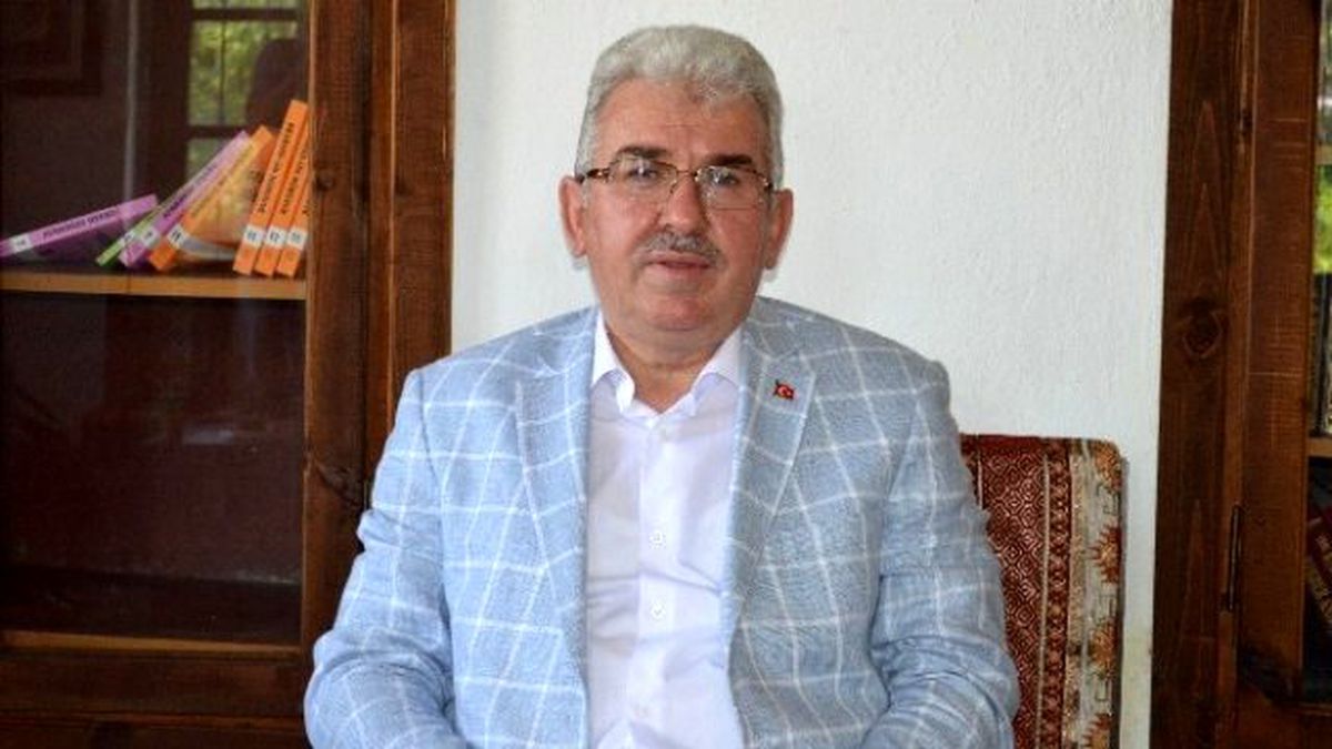 Ahmet Siyahi ve Halidiyye Eğitim ve Kültür Derneği Başkanı Ahmet Baysan;