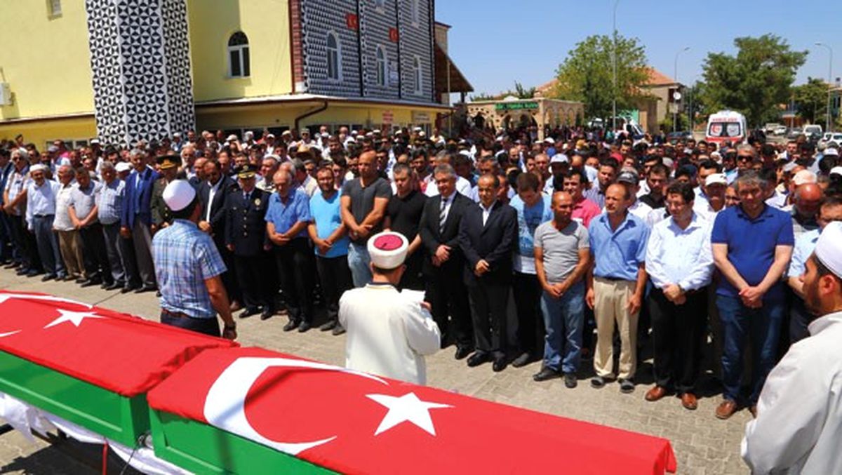 Almanya\'dan Bir \'Demokrasi Şehidi\' Daha