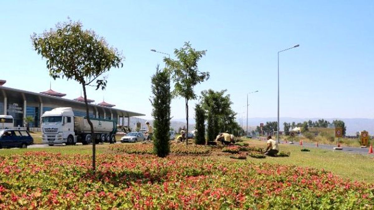 Aydın Caddeleri ve Otogar Renkli Görünüme Kavuştu