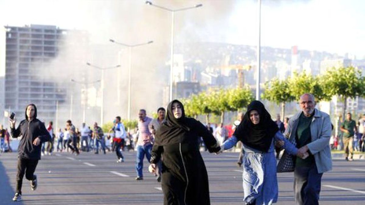 Cumhurbaşkanlığı Sarayı'nı Yerden Havaya Atış Yapan Uçaksavarlar Korudu