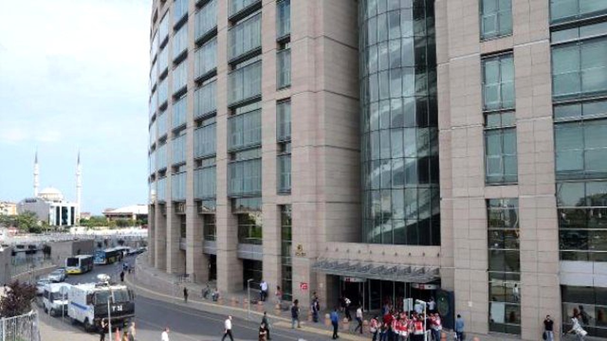 İstanbul Adalet Sarayı Çevresinde Yoğun Güvenlik Önlemi