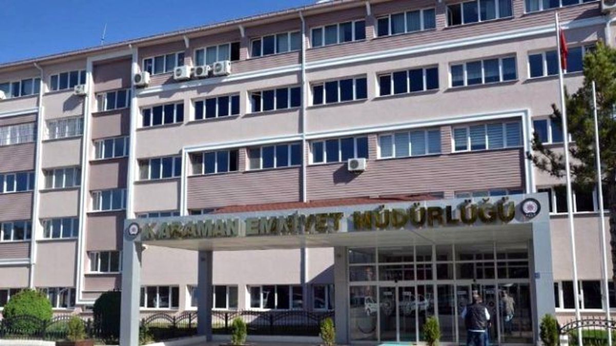 Karaman\'da 32 Polis Açığa Alındı