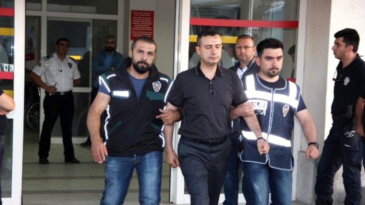 Kayseri\'de Tutuklanan Hakim ve Savcılar Nevşehir\'e Getirildi