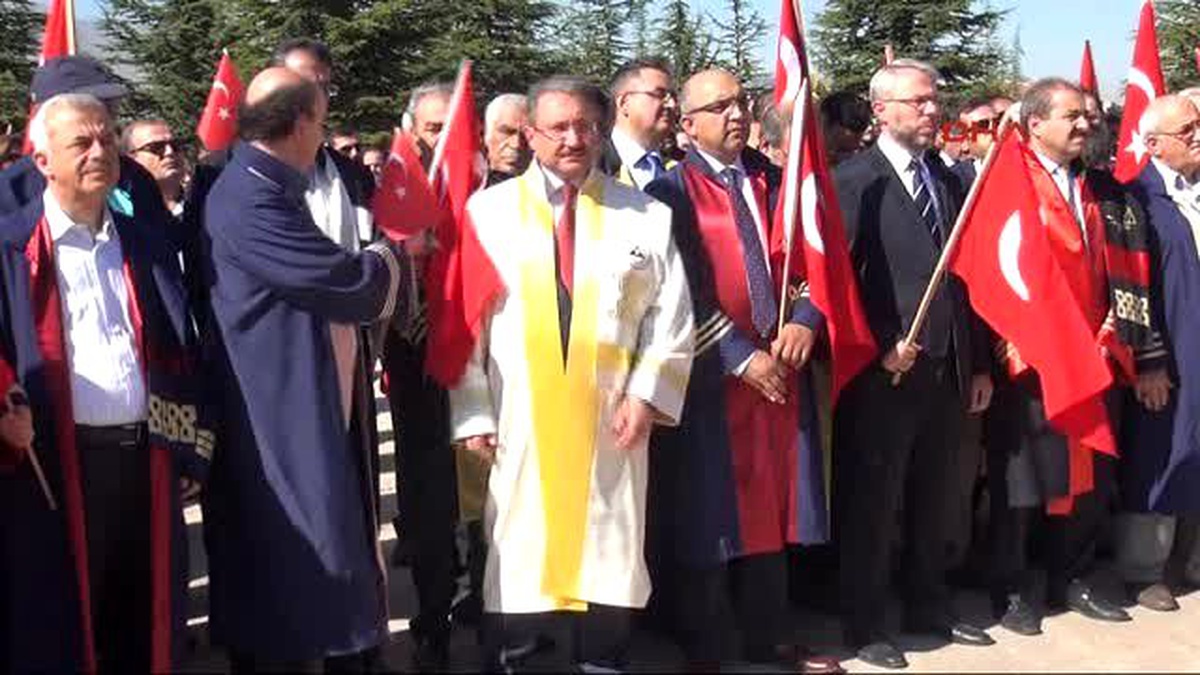 Kayseri Erü Rektörü Güven Hain Girişimden Umut Besleyenleri, Devleti ve Üniversitemizi Terk Etmeye...