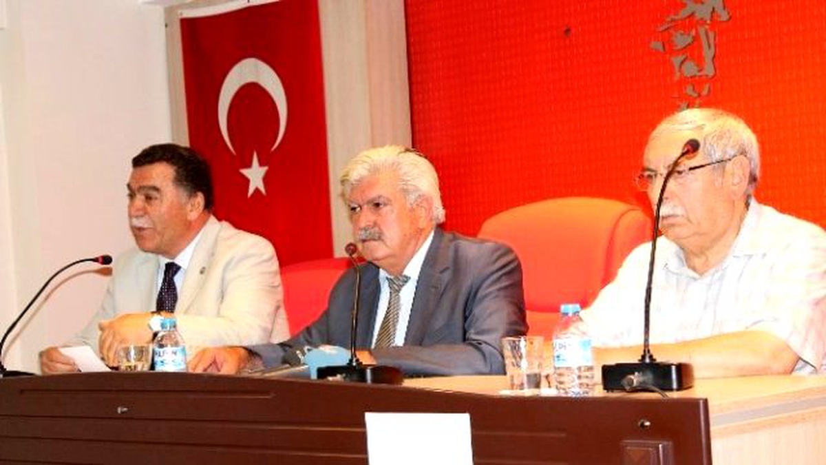 Kayseri Esnaf ve Sanatkarlar Odaları Birliği Darbe Girişimini Kınadı