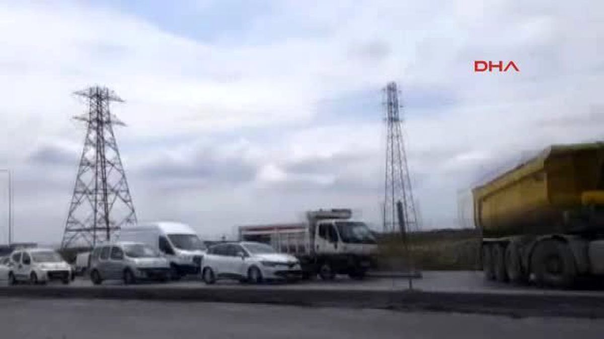 Kışla Önünde Hareketlilik