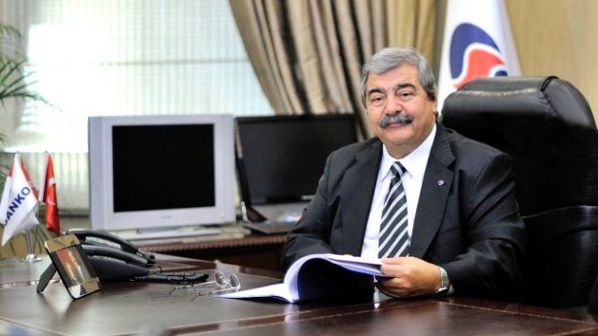 Konukoğlu\'dan Darbe Girişimine Tepki