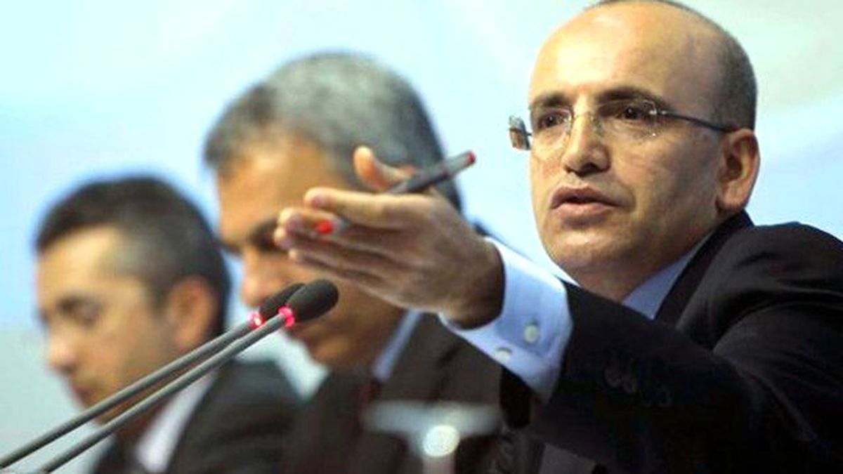Mehmet Şimşek: Paniğe Gerek Yok, Darbenin Etkisi Kalıcı Olmaz