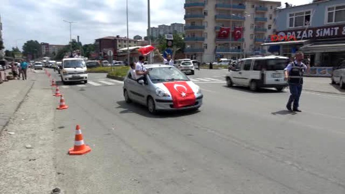 Rize Darbe Girişiminde Hayatını Kaybeden Erhan Dural Toprağa Verildi