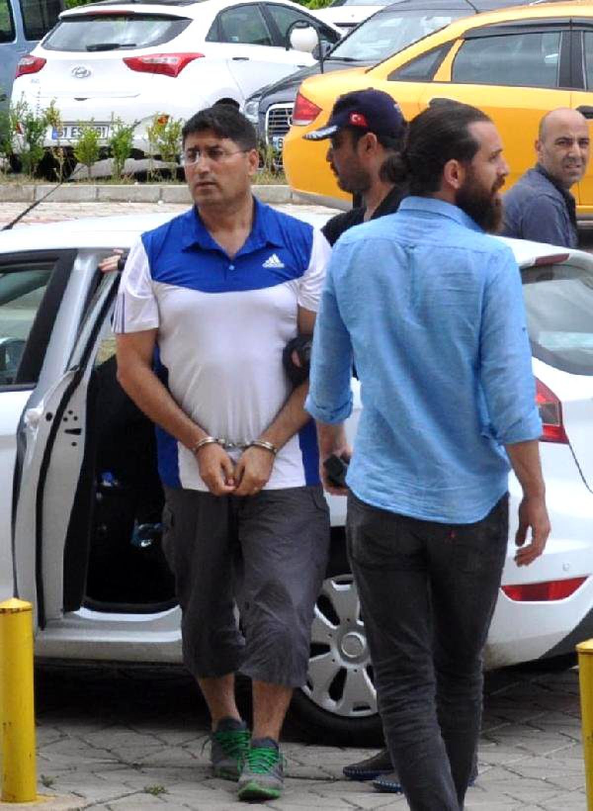 Trabzon\'da Gözaltına Alınan Albay Dalgıç ve Polis Müdür Hallaç Adliyeye Sevk Edildi