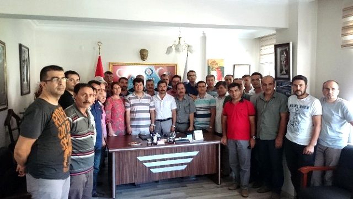 Uçak: "İhaneti ve Darbeyi Lanetliyoruz"