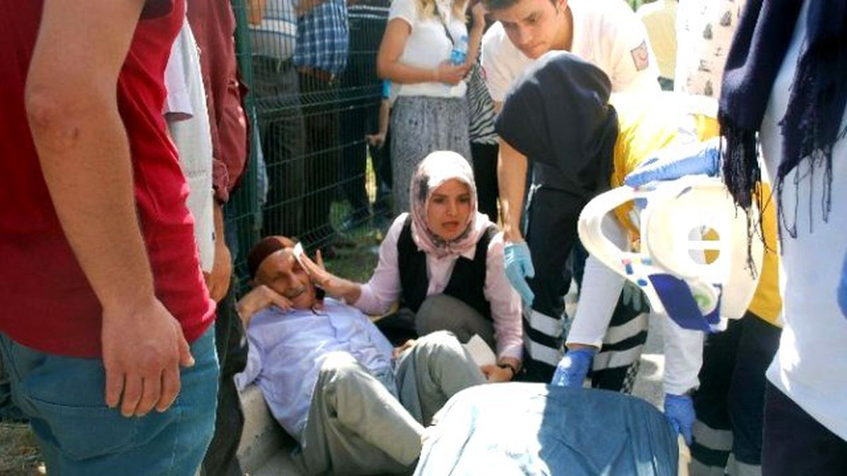 Yaralı Adama İlk Müdahale Yoldan Geçen Att\'den Geldi