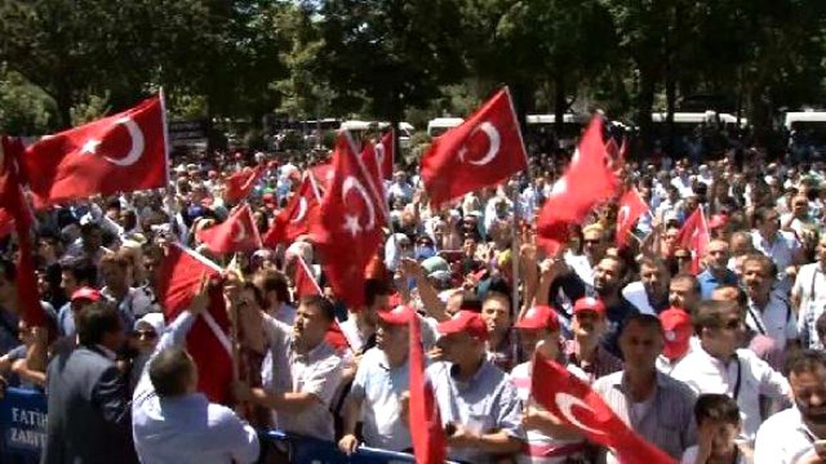278 Sivil Toplum Kuruluşu, Saraçhane Parkı\'nda Basın Açıklaması Yaptı