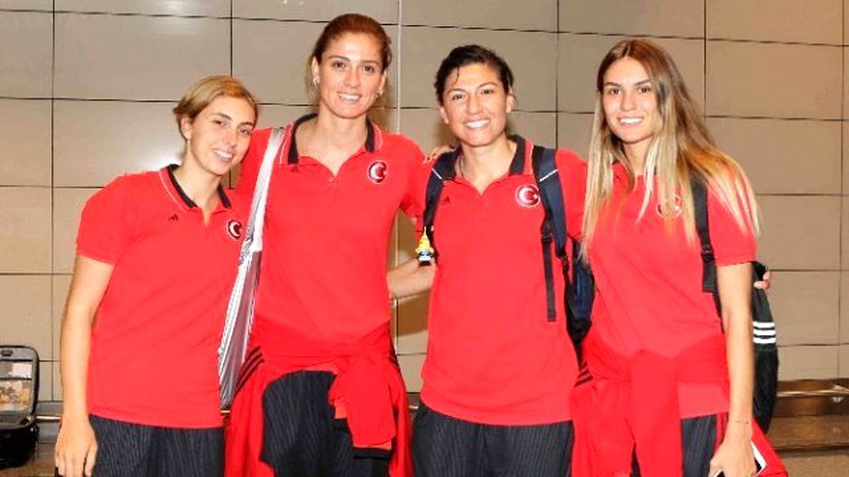 A Milli Kadın Basketbol Takımı, İstanbul\'a Döndü