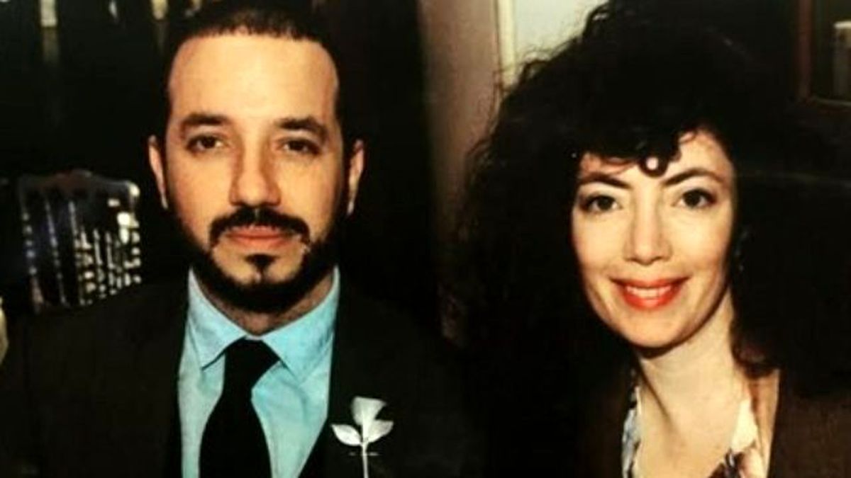 Akasya Aslıtürkmen, Darbe Nedeniyle Düğün Yapamayınca Balayına Çıktı