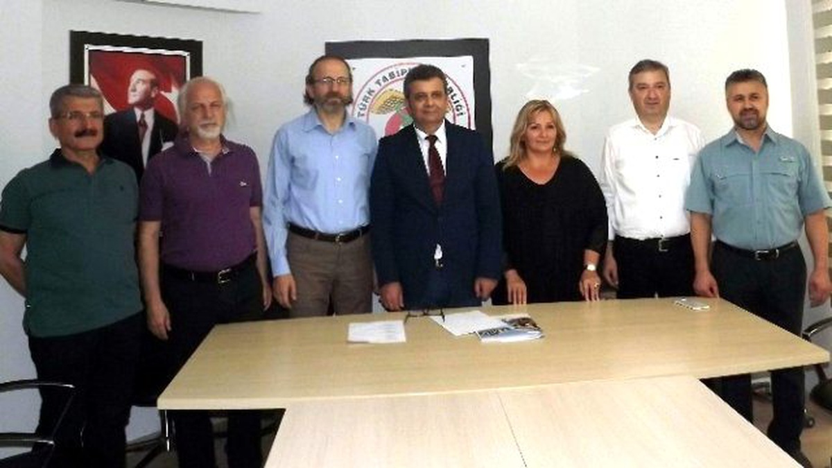 Aydın Tabip Odası; "Demokrasiden Vazgeçilemez"