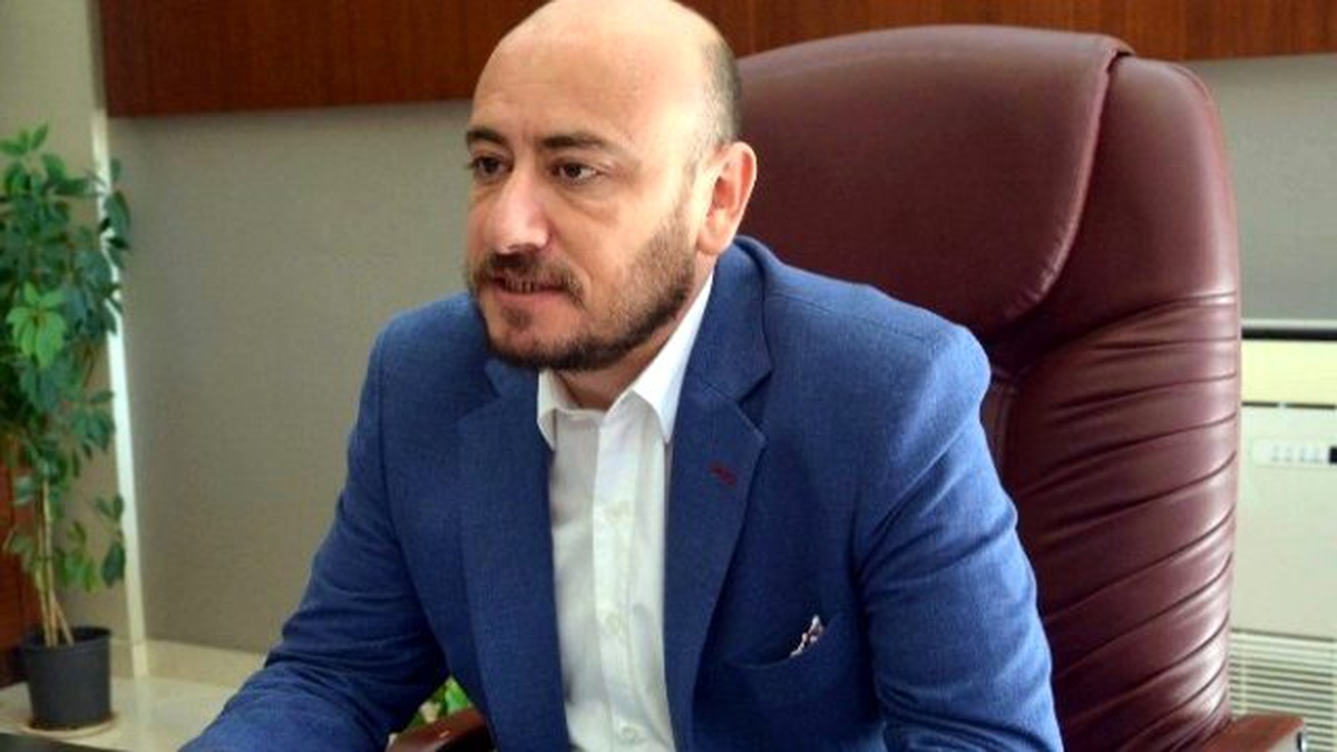 Ayto Başkanı Ülken, "Demokrasi Varsa Hepimiz Varız"