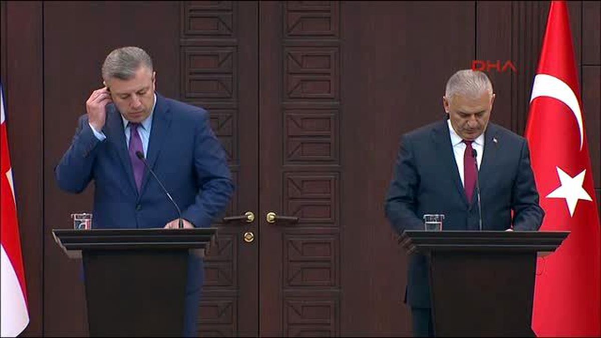 Başbakan Yıldırım Olay Geçmiştir, Türkiye\'de Hayat Normale Dönmüştür -1