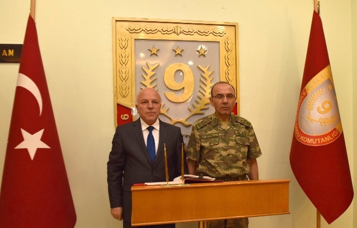 Başkan Sekmen, Korgeneral Öngay Paşa\'yı Ziyaret Etti