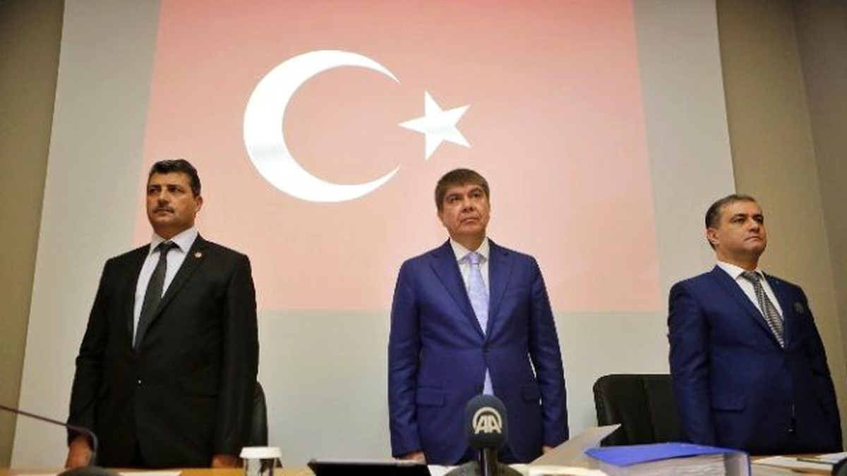 Büyükşehir Meclisinden Darbeye Ortak Tavır