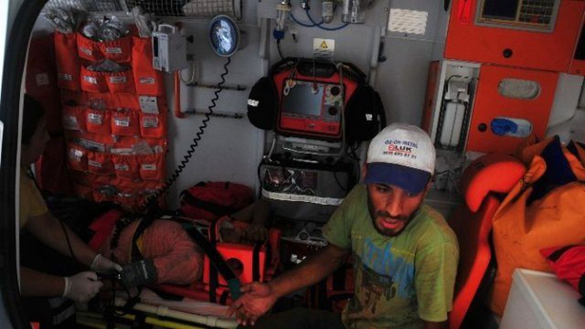Çatı Çöktü, 6 Suriyeli İşçi Altında Kaldı
