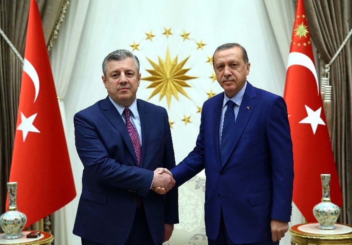 Cumhurbaşkanı Erdoğan, Gürcistan Başbakanı Kvirikaşvili ile Görüştü