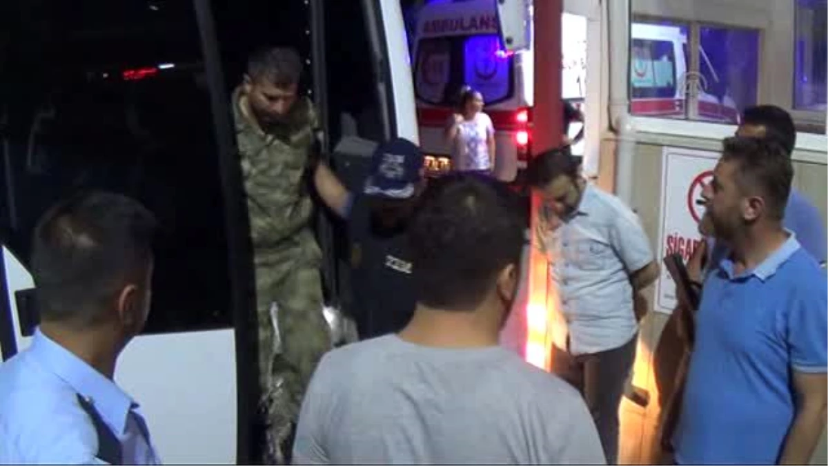 Erdoğan\'ın Kaldığı Otele Saldırı Düzenleyen Askerler Tutuklandı