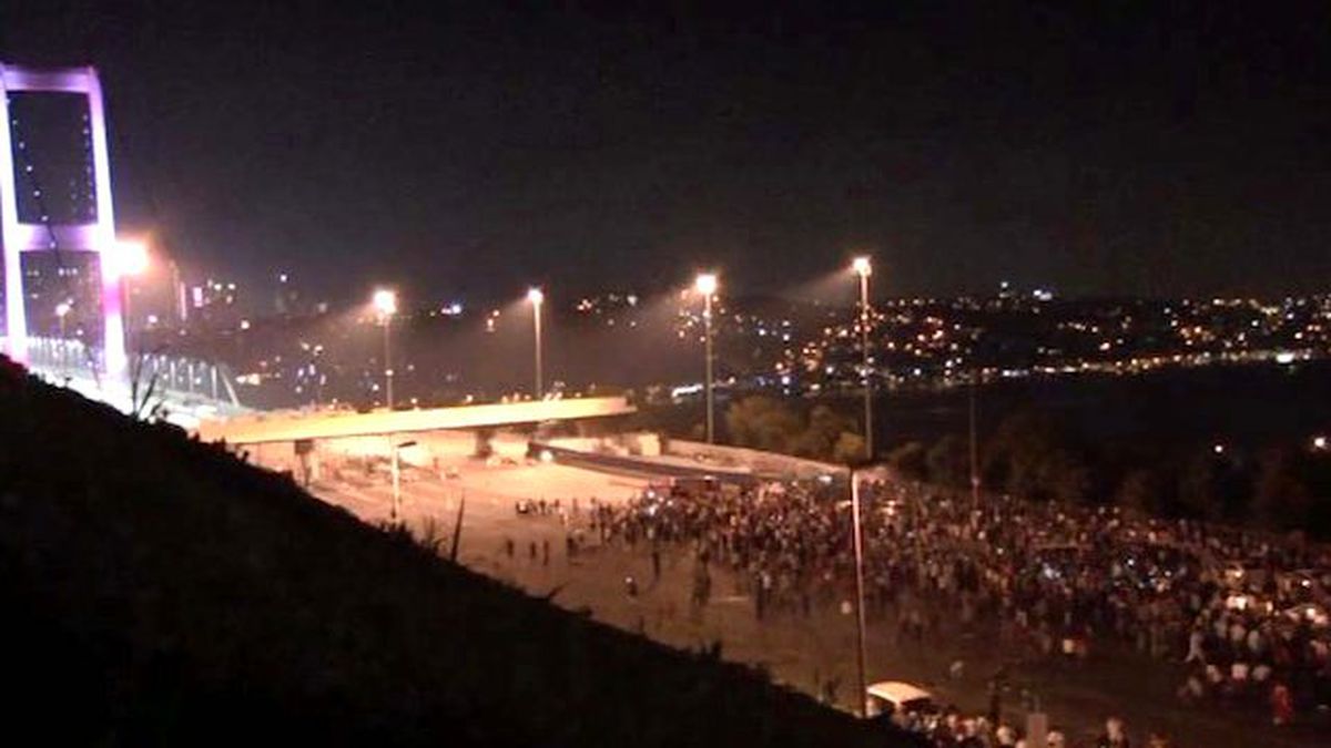 Darbe Girişimi Sonrası Boğaziçi Köprüsü'nün Adı Değişebilir