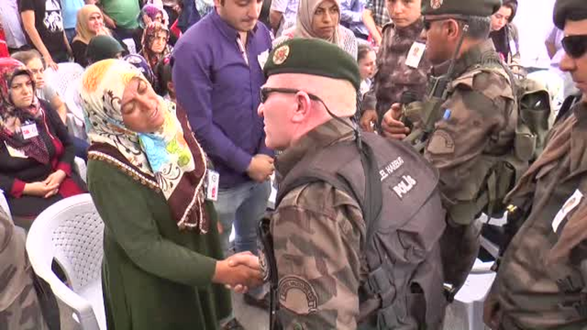 Demokrasi Şehitleri -Şehit Özel Harekatçı Komiser Yardımcısı Cennet Yiğit'in Cenazesi