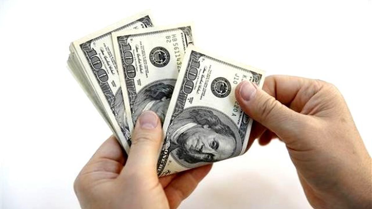 Dolar 3 Lirayı Aştı