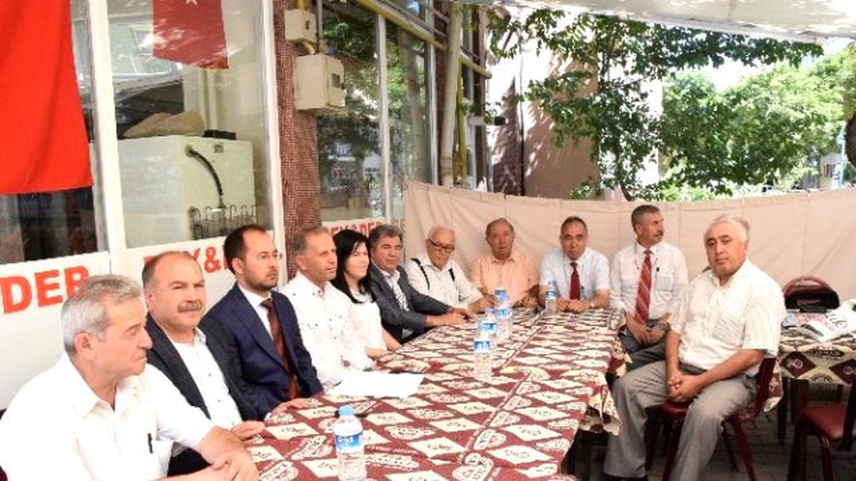 Esip\'ten Darbe Girişimine Tepki