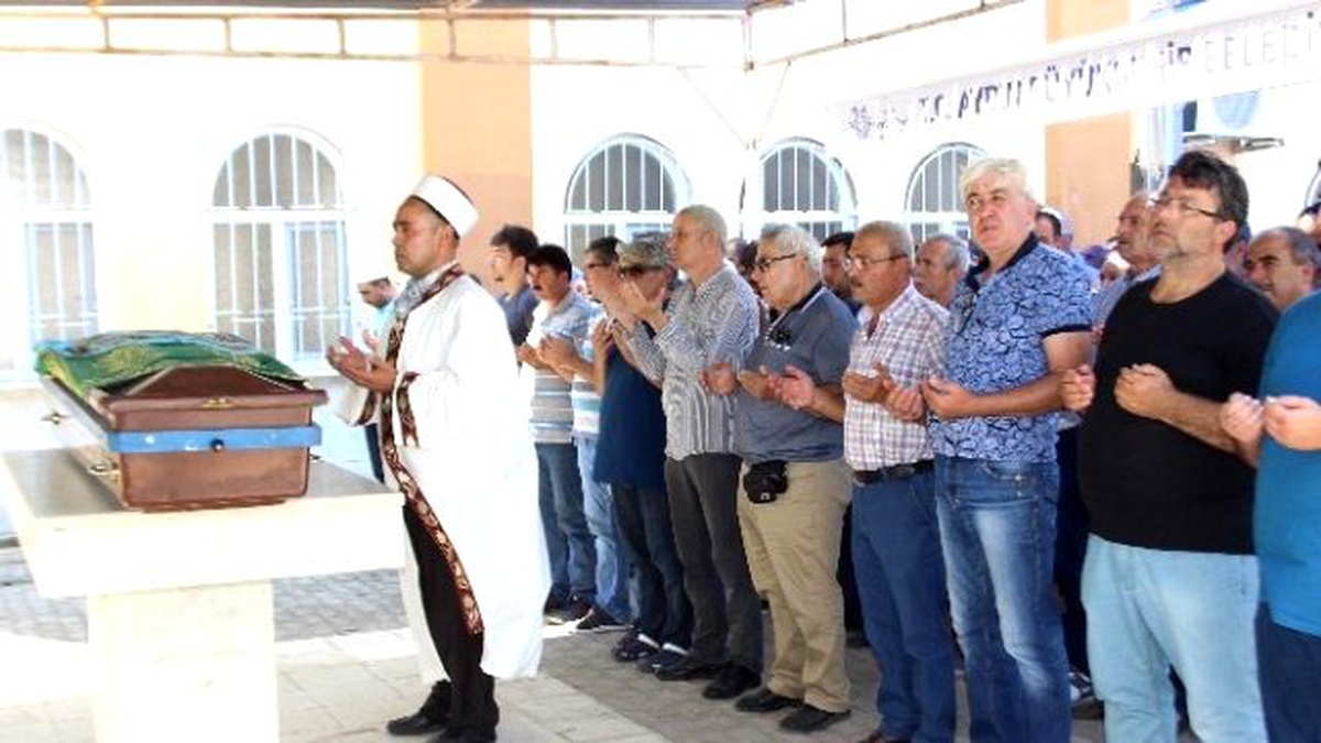 Esma Nine 108 Yaşında Hayatını Kaybetti
