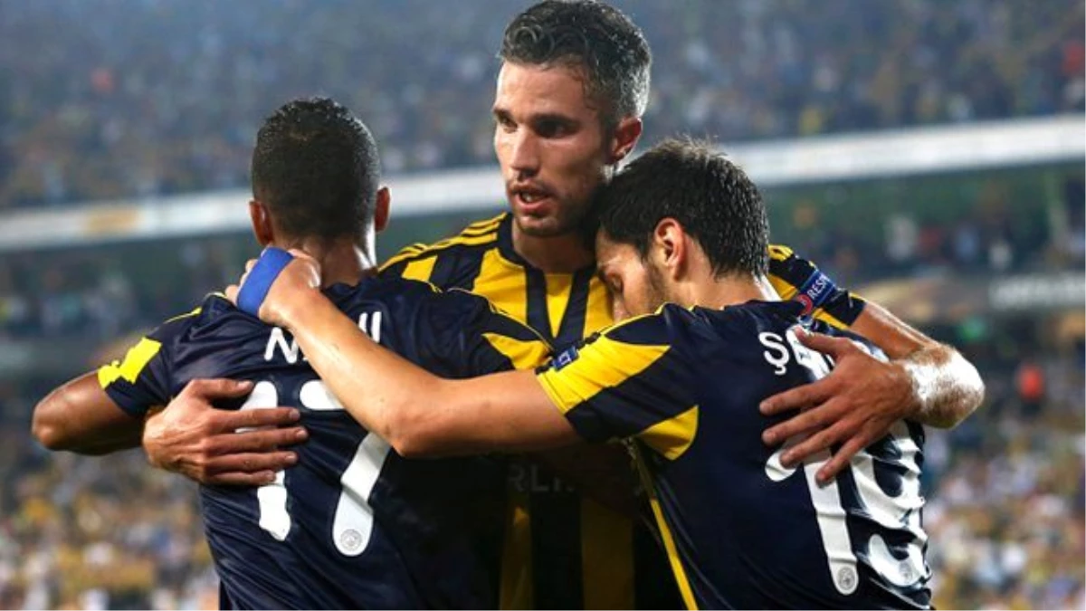 Fenerbahçe\'de Robin van Persie Takımdan Ayrılmak İstiyor