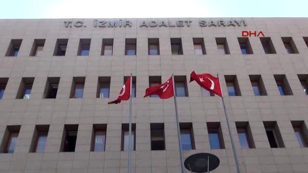 İzmir Adliyede Sıkı Güvenlik Tedbiri