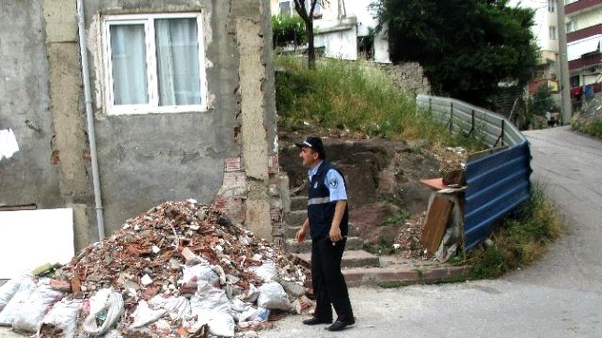 İzmit Zabıtası, İlçedeki Denetimlerine Devam Ediyor