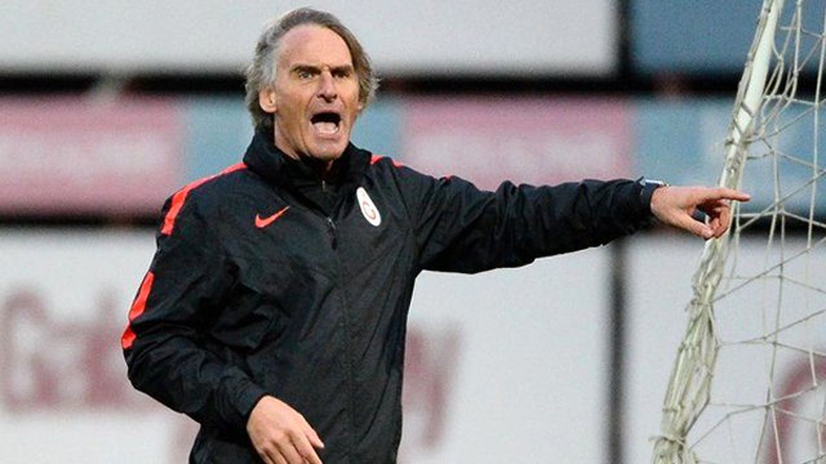 Jan Olde Riekerink, Yönetime Transfer Raporunu Verecek