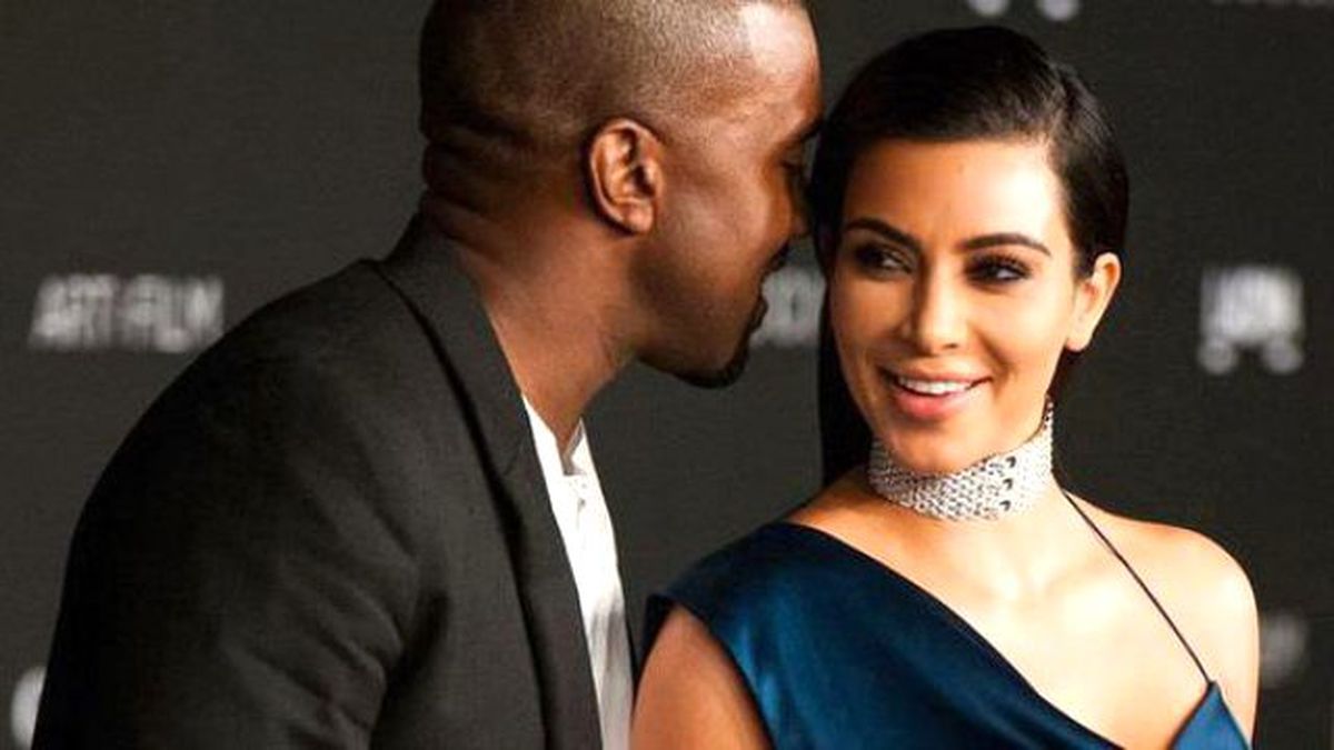 Kim Kardashian ve Taylor Swift Birbirine Girdi