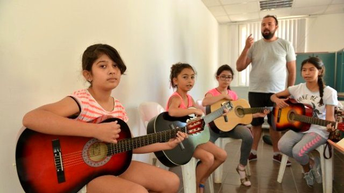 Konsem\'de 2 Bin 313 Öğrenci Yaz Kurslarında