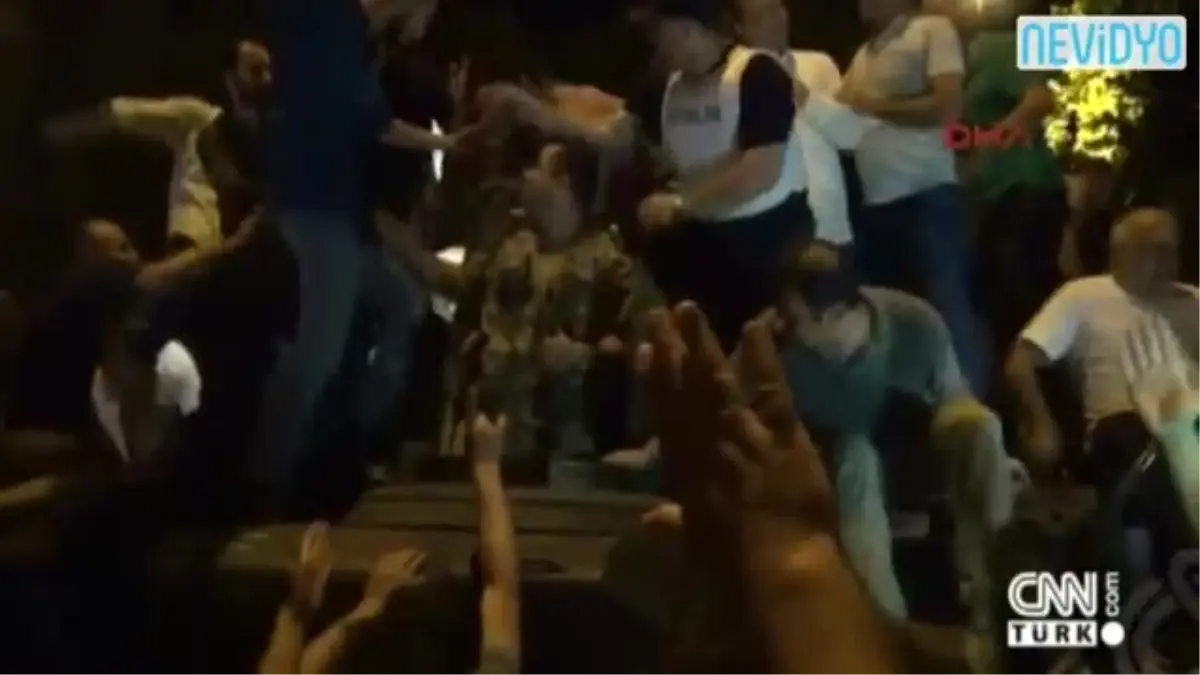 Şok İfade: Emniyet Müdürü Tankı Halkın Üstüne Sürmemi İstedi