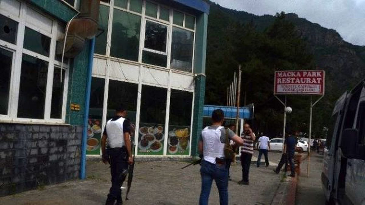 Trabzon\'da Polise Saldırı: 1 Şehit, 3 Yaralı