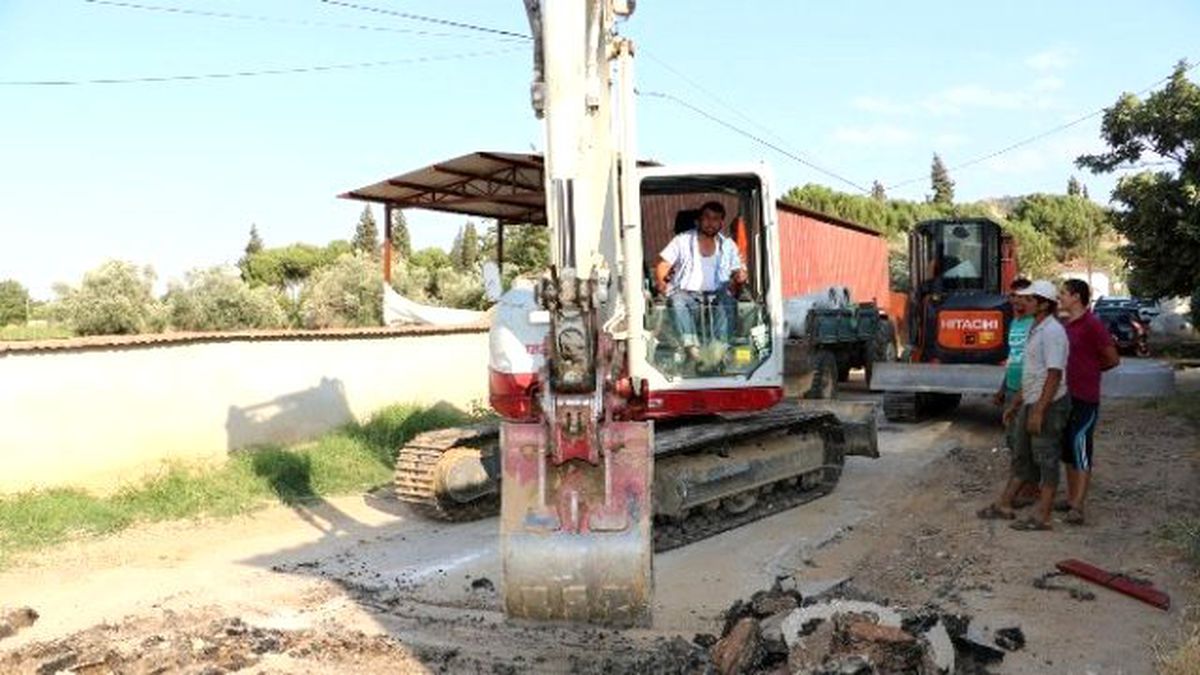 Yeniköy\'e Yeni Kanalizasyon Hattı