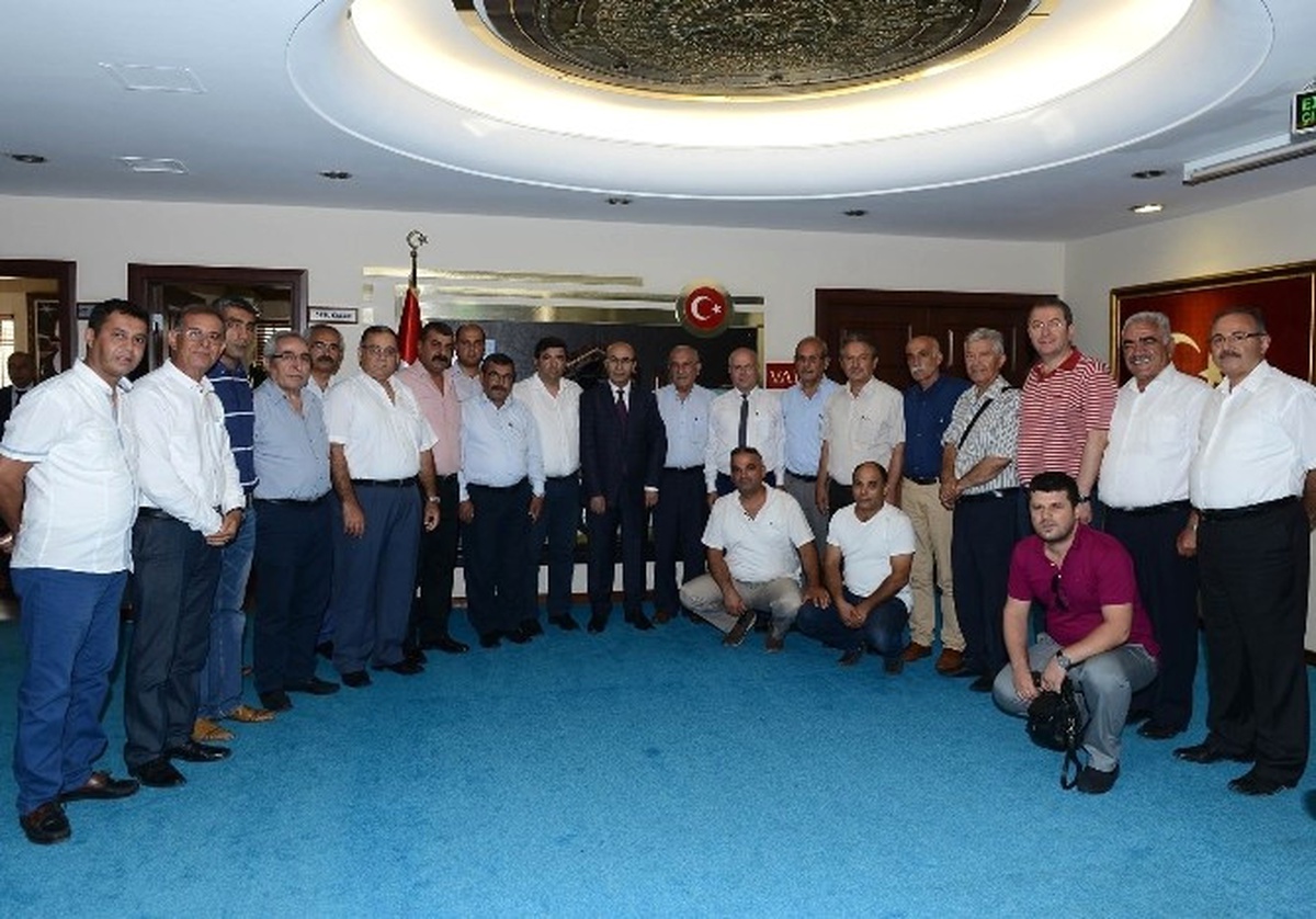Alevi Kültür Dernekleri Adana Şubesinden Vali Demirtaş\'a Ziyaret