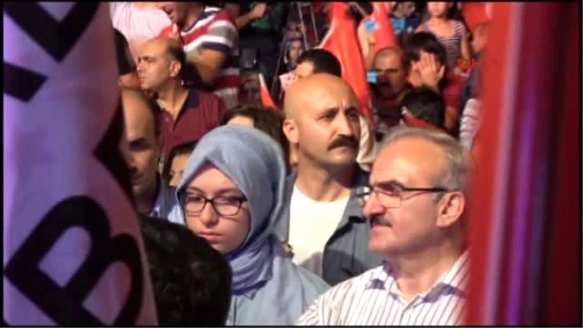 Antalya Darbeye Karşı Demokrasi Nöbeti Sürüyor